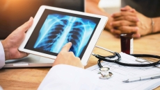 Lung scan on a tablet. Photo: Prapass Pulsub/Getty Images