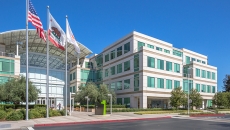 Apple to launch its own health centers