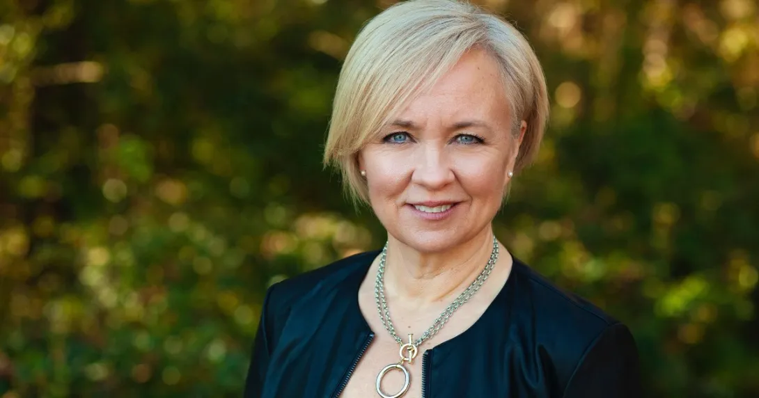 Heidi West, head of healthcare at Zoom