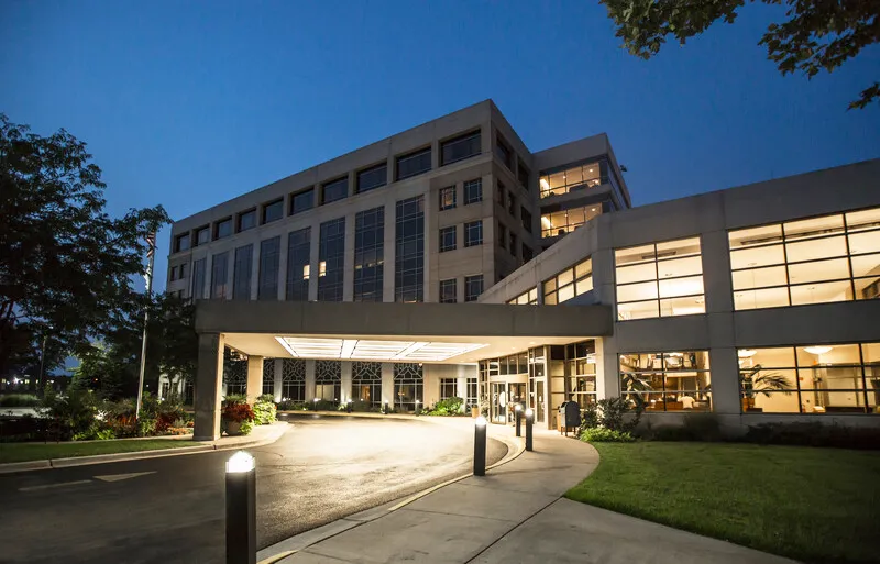 Generic hospital building