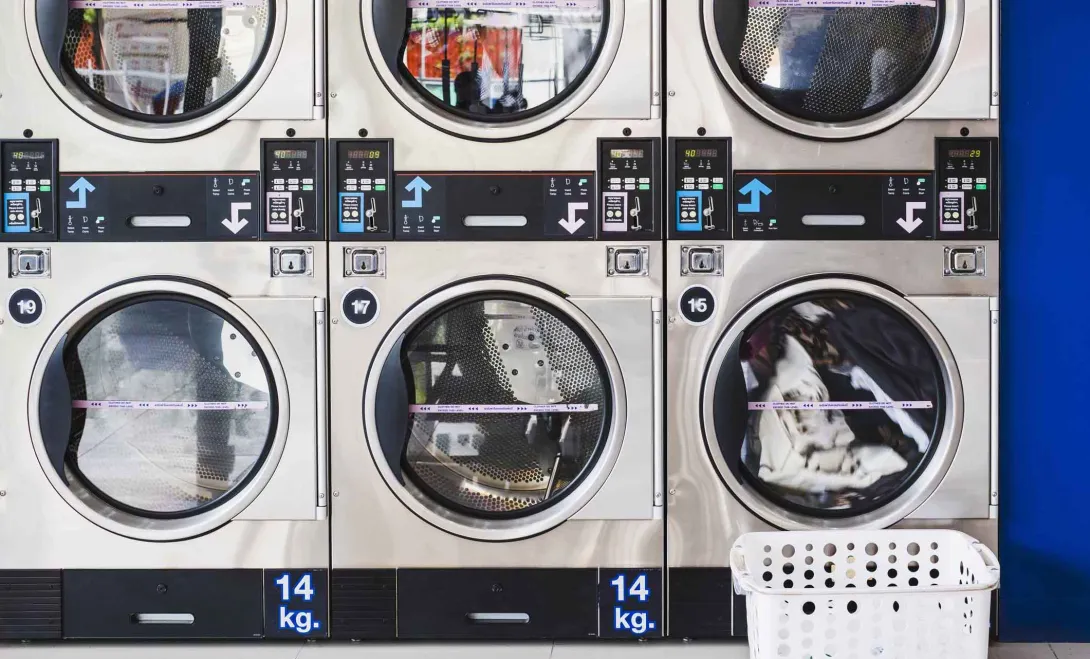 Laundromat dyers